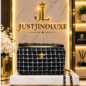 Éclat Noir Grid Vanity Case